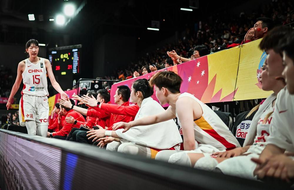 天空体育预测本轮英超：维拉2-1曼城曼联1-2切尔西天空体育预测英超第15轮（北京时间12月6日、7日的比赛）赛果，维拉主场2-1胜曼城，曼联主场1-2不敌切尔西。